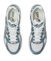 ASICS Gel-1130 White Shark Skin – sneakers lifestyle et sportives avec amorti durable GEL, bleu et blanche avec matière doré, vue de haut