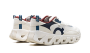 On Running K-Tech 2 Kith White Real Teal blanche et bleu sarcelle en mesh et suède synthétique avec semelle CloudSwift et Speedboard®.