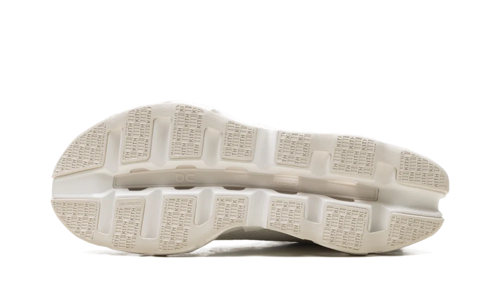 On Running K-Tech 2 Kith White Real Teal blanche et bleu sarcelle en mesh et suède synthétique avec semelle CloudSwift et Speedboard®.