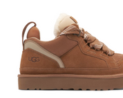 UGG Lowmel Chestnut en suede marron avec intérieur UGGplush™ et semelle Treadlite légère et adhérente.