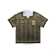 Tee-shirt Maillot Foot Vert Maison Atnav – t-shirt en coton premium vert avec design inspiré des maillots de football rétro, vue de face 