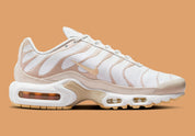 Nike Air Max Plus Premium Pale Vanilla – chaussures lifestyle confortables avec bulles d’air apparentes, vue de face