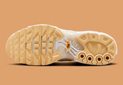 Nike Air Max Plus Premium Pale Vanilla – chaussures lifestyle confortables avec bulles d’air apparentes, vue semelle