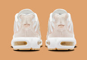 Nike Air Max Plus Premium Pale Vanilla – chaussures lifestyle confortables avec bulles d’air apparentes, vue arrière 