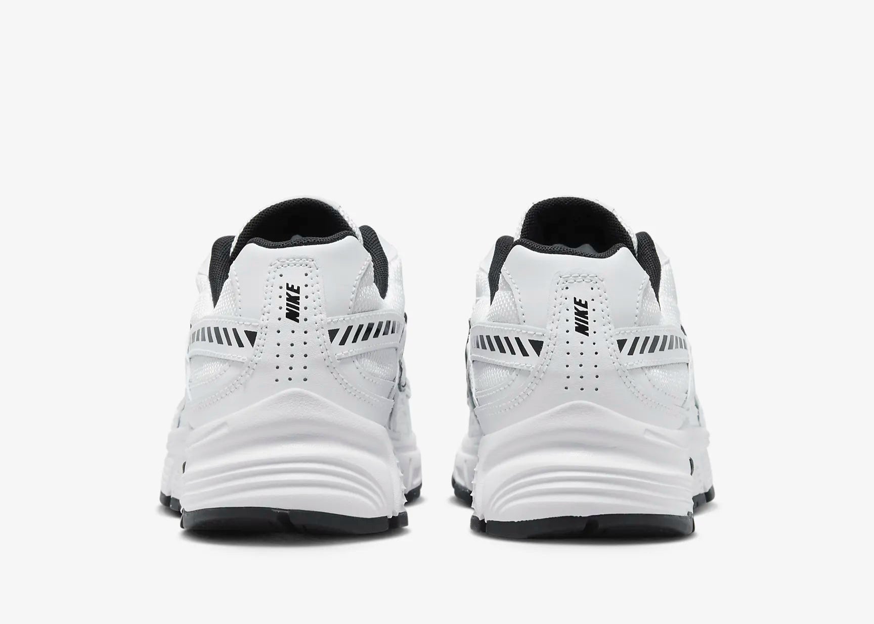 Nike Initiator Black And White