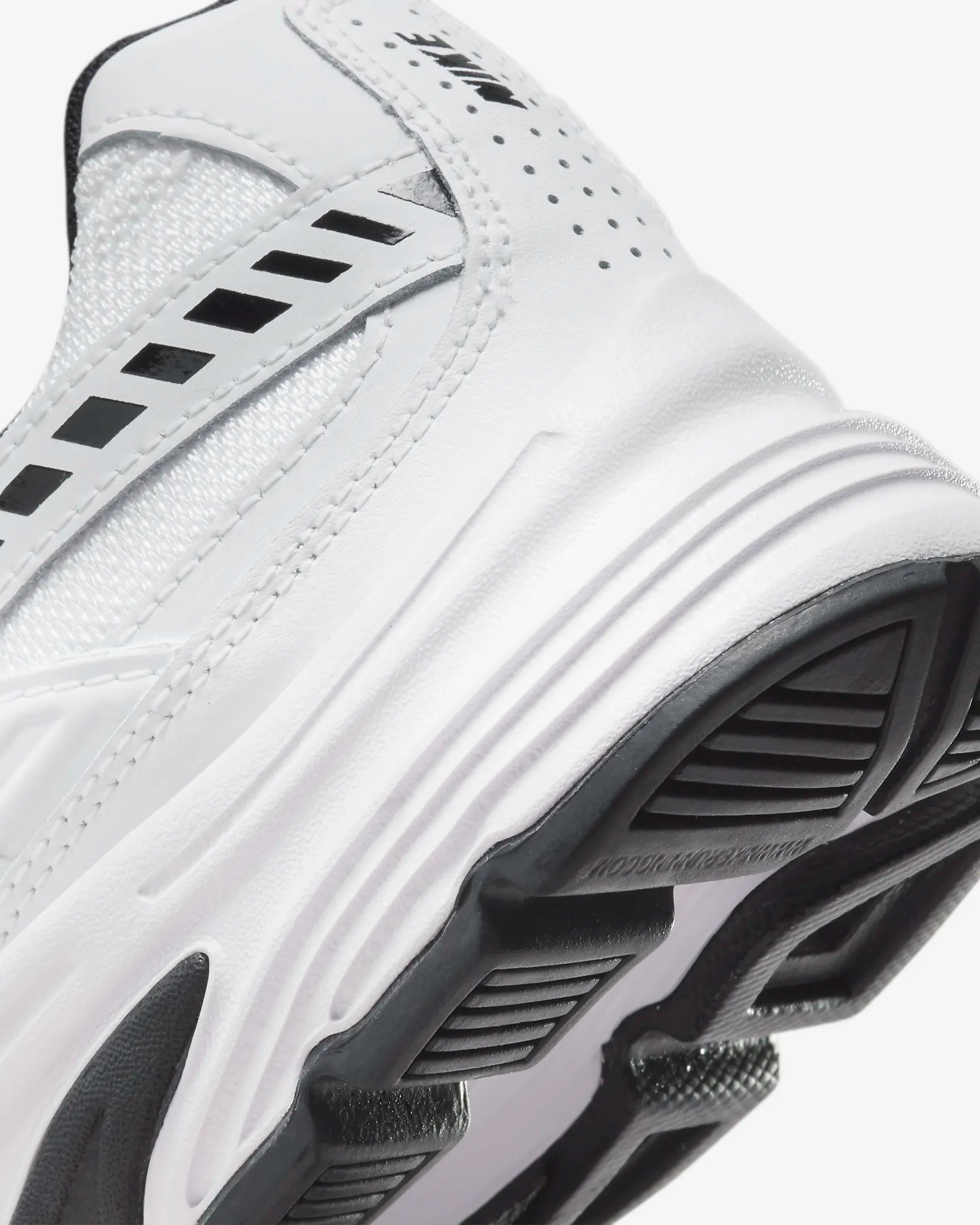 Nike Initiator Black And White
