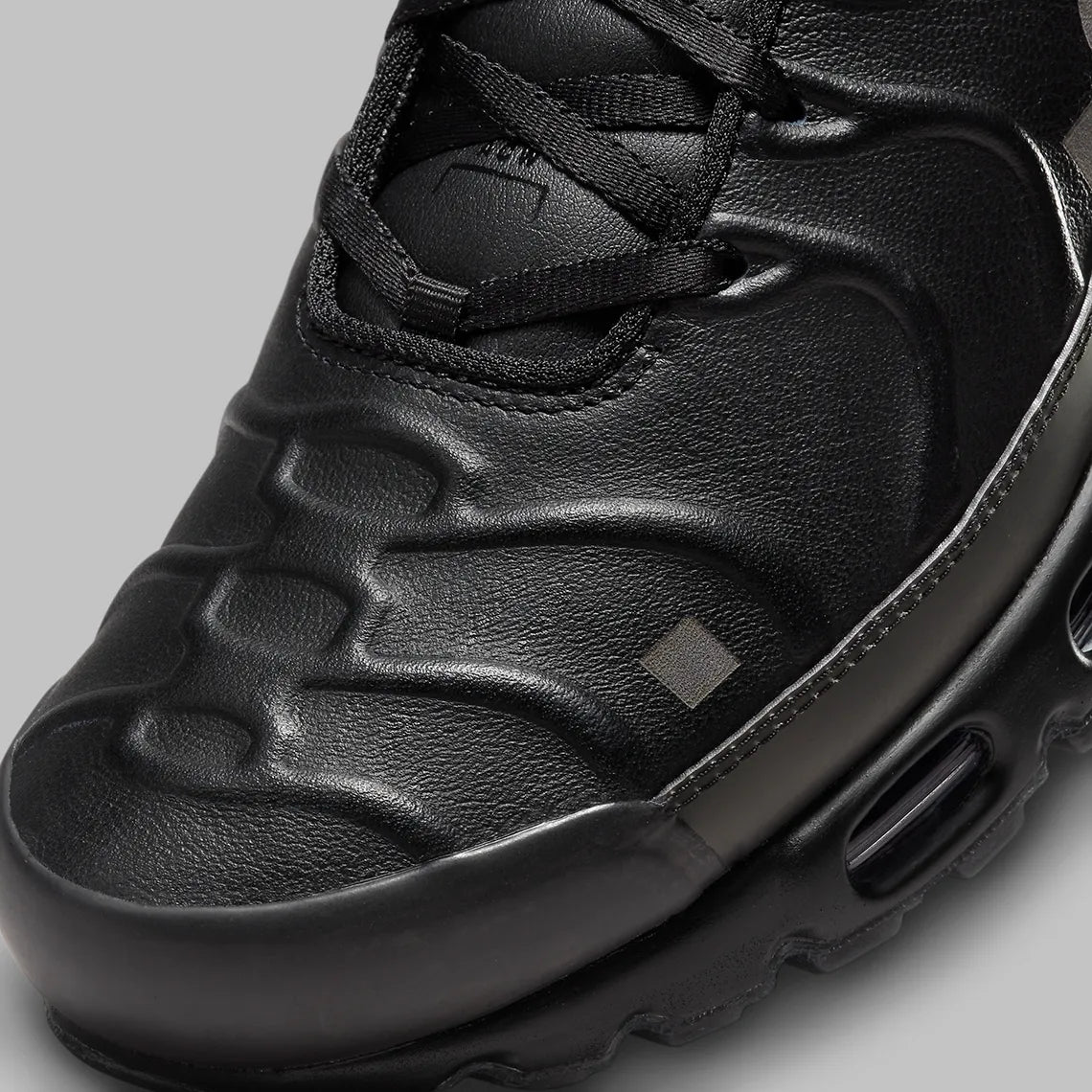 Nike Air Max Plus A COLD WALL Black