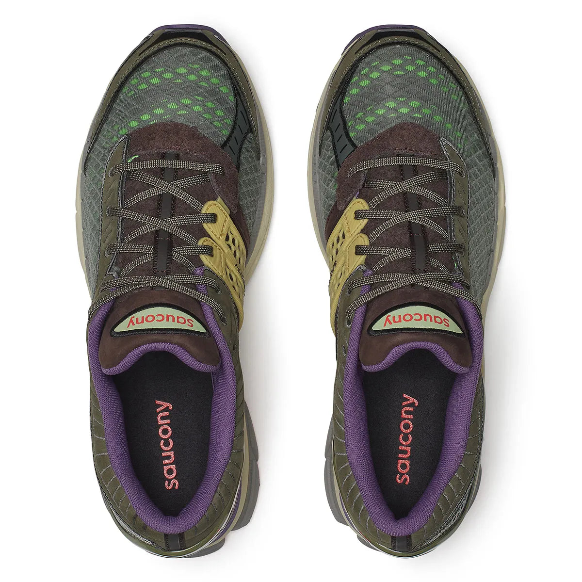 Saucony ProGrid Paramount A-Feeling Science of Wow avec tige en mesh respirant, empiècements synthétiques et TPU, technologie ProGrid et semelle extérieure en caoutchouc.