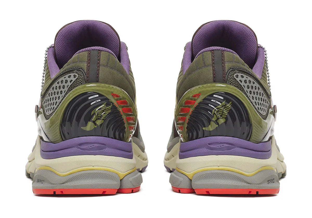 Saucony ProGrid Paramount A-Feeling Science of Wow avec tige en mesh respirant, empiècements synthétiques et TPU, technologie ProGrid et semelle extérieure en caoutchouc.