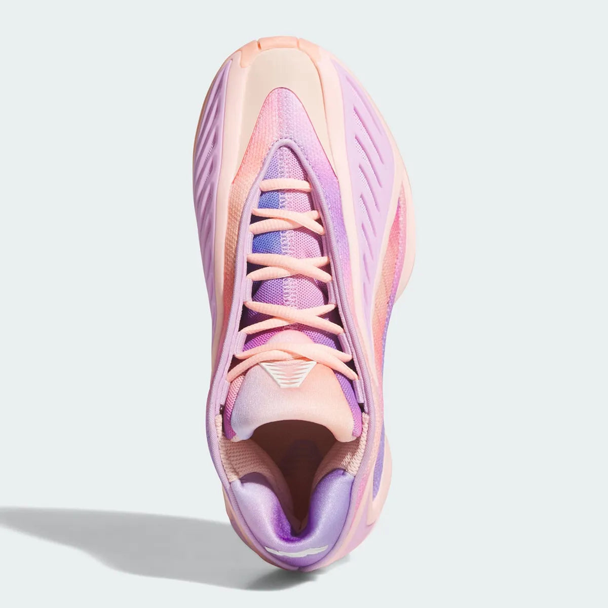 adidas AE 2 3SSB, chaussures de basketball signature Anthony Edwards avec tige respirante, amorti performant et excellente adhérence.