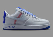 Nike Air Force 1 Low Protro Kobe Bryant Dodgers, sneaker Nike Air Force 1 basse dédiée à Kobe Bryant avec détails inspirés des Los Angeles Dodgers.