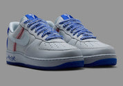 Nike Air Force 1 Low Protro Kobe Bryant Dodgers, sneaker Nike Air Force 1 basse dédiée à Kobe Bryant avec détails inspirés des Los Angeles Dodgers.