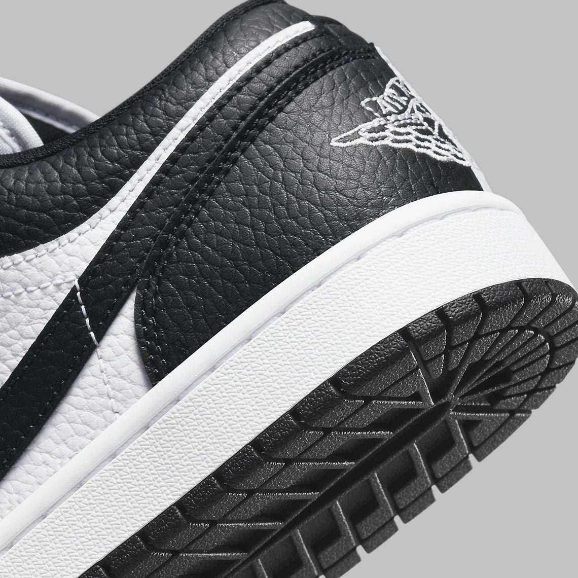 Jordan 1 Low SE Homage Split White Black – GlobalSneakers