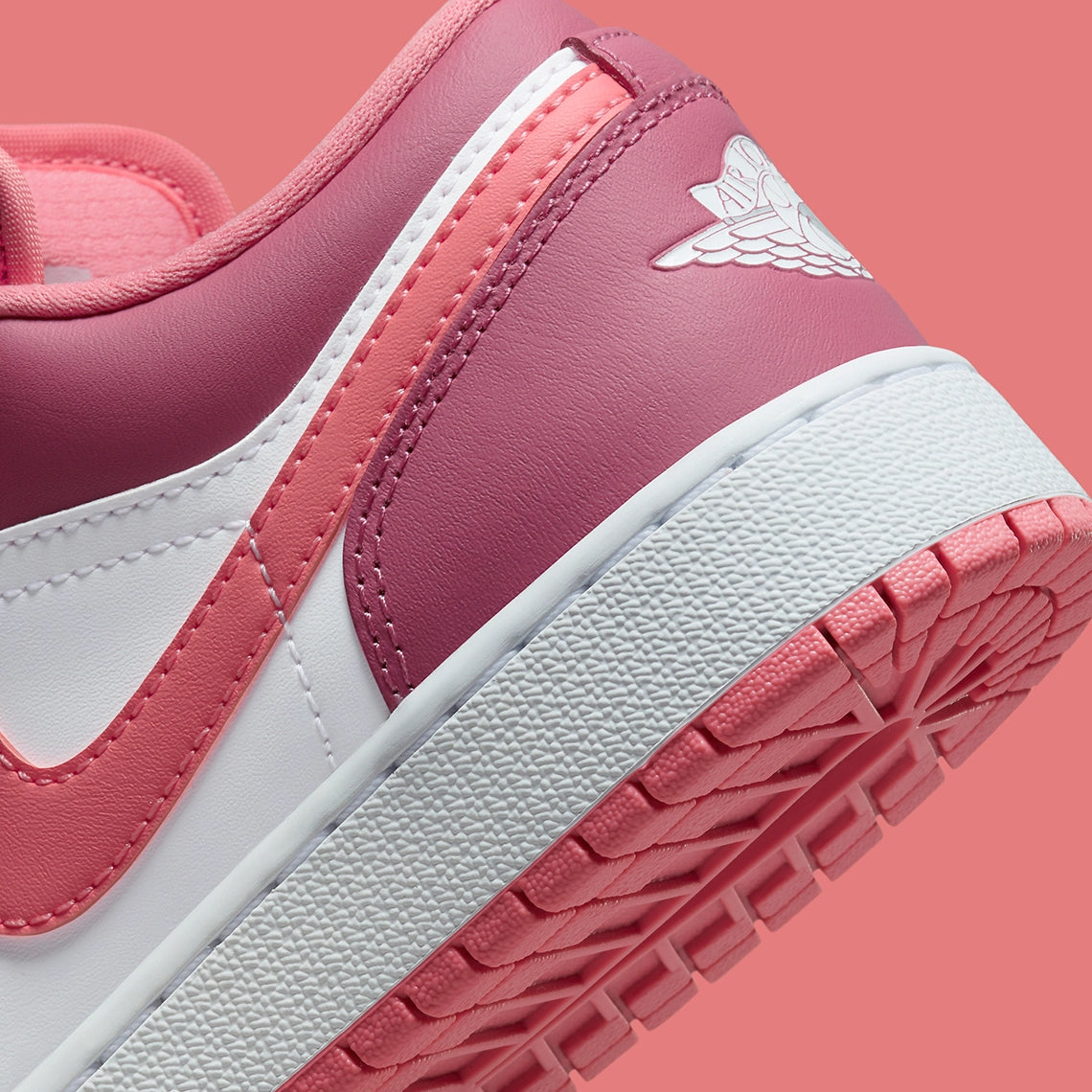 Jordan 1 Low Desert Berry