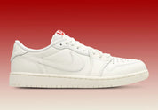Air Jordan 1 Retro Low OG Sail, sneaker basse Jordan Brand avec amorti Nike Air, matériaux premium et coloris Sail intemporel.