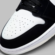 Air Jordan 1 Mid Diamond Shorts, sneaker mi-montante Jordan Brand inspirée des Diamond Shorts avec design emblématique et finitions premium.