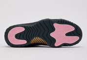 Sneakers Air Jordan 11 Retro Mojave beige sable en matières premium avec semelle translucide et amorti Air
