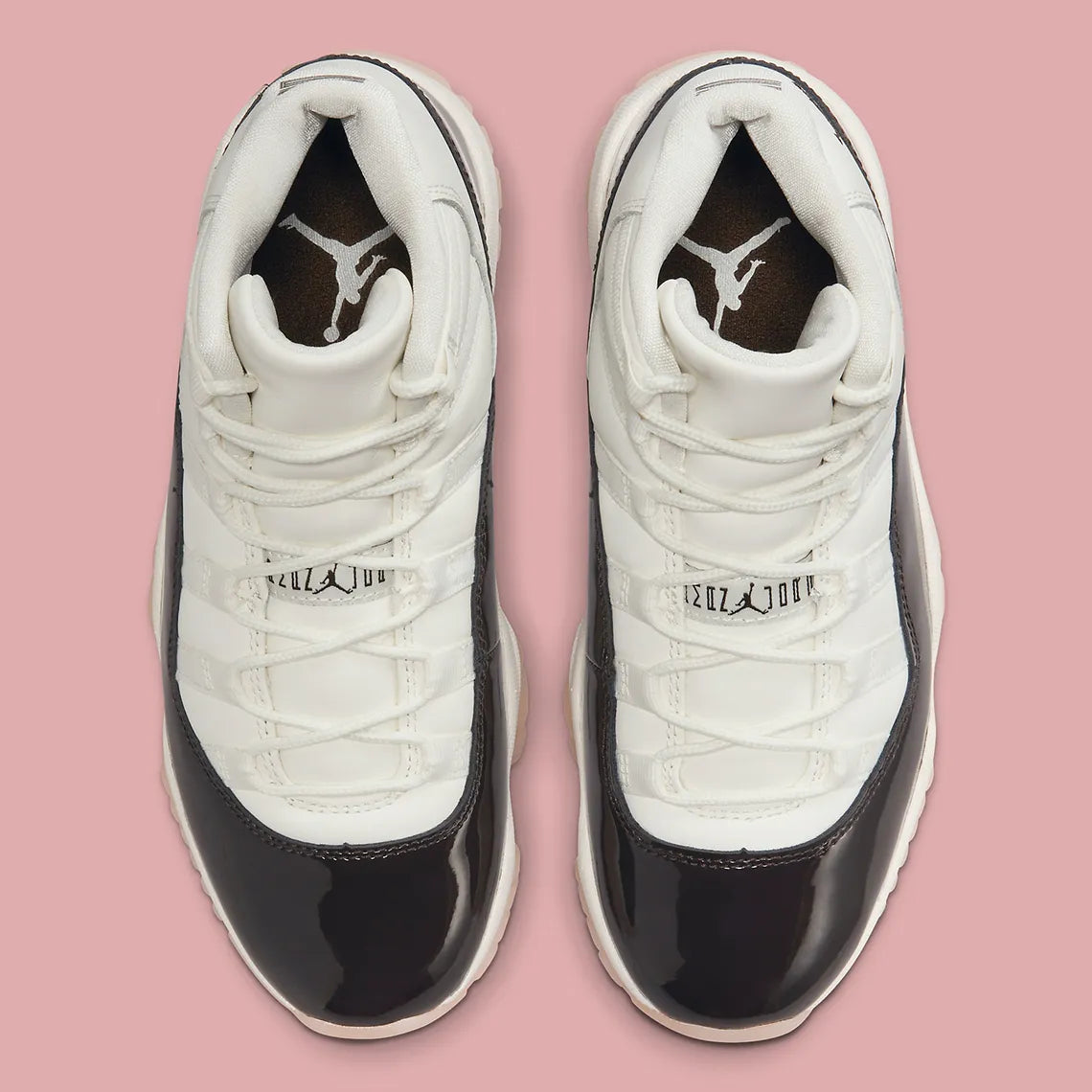 Jordan 11 Retro Neapolitan