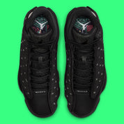 Air Jordan 13 Retro Wings, sneaker Jordan Brand issue de la collection Wings avec silhouette Air Jordan 13 inspirée de la panthère et détails premium.