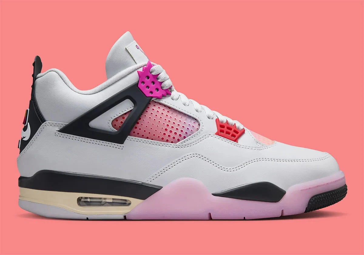 Air Jordan 4 Retro Comic, sneakers Jordan au design inspiré des comics avec amorti Nike Air, panneaux en mesh et silhouette emblématique.