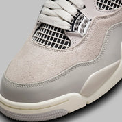 Jordan 4 Retro Frozen Moments