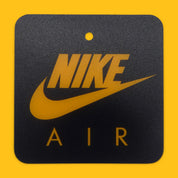 Sneakers Air Jordan 4 Retro Lakers GS violettes et jaunes en cuir premium avec grilles mesh et amorti Air visible