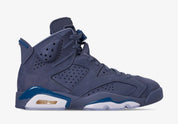Air Jordan 6 Retro Diffused Blue en daim et cuir bleu avec perforations, Jumpman au talon, lace lock et semelle translucide.