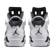 Air Jordan 6 Retro Oreo 2026, sneaker Jordan 6 noire et blanche au coloris Oreo avec unité Nike Air visible et silhouette basketball rétro vue derrière. 