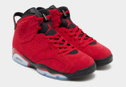 Air Jordan 6 Retro Toro Bravo CT8529-600 en suède texturé Varsity Red avec accents noirs, languette haute et silhouette Jordan 6.