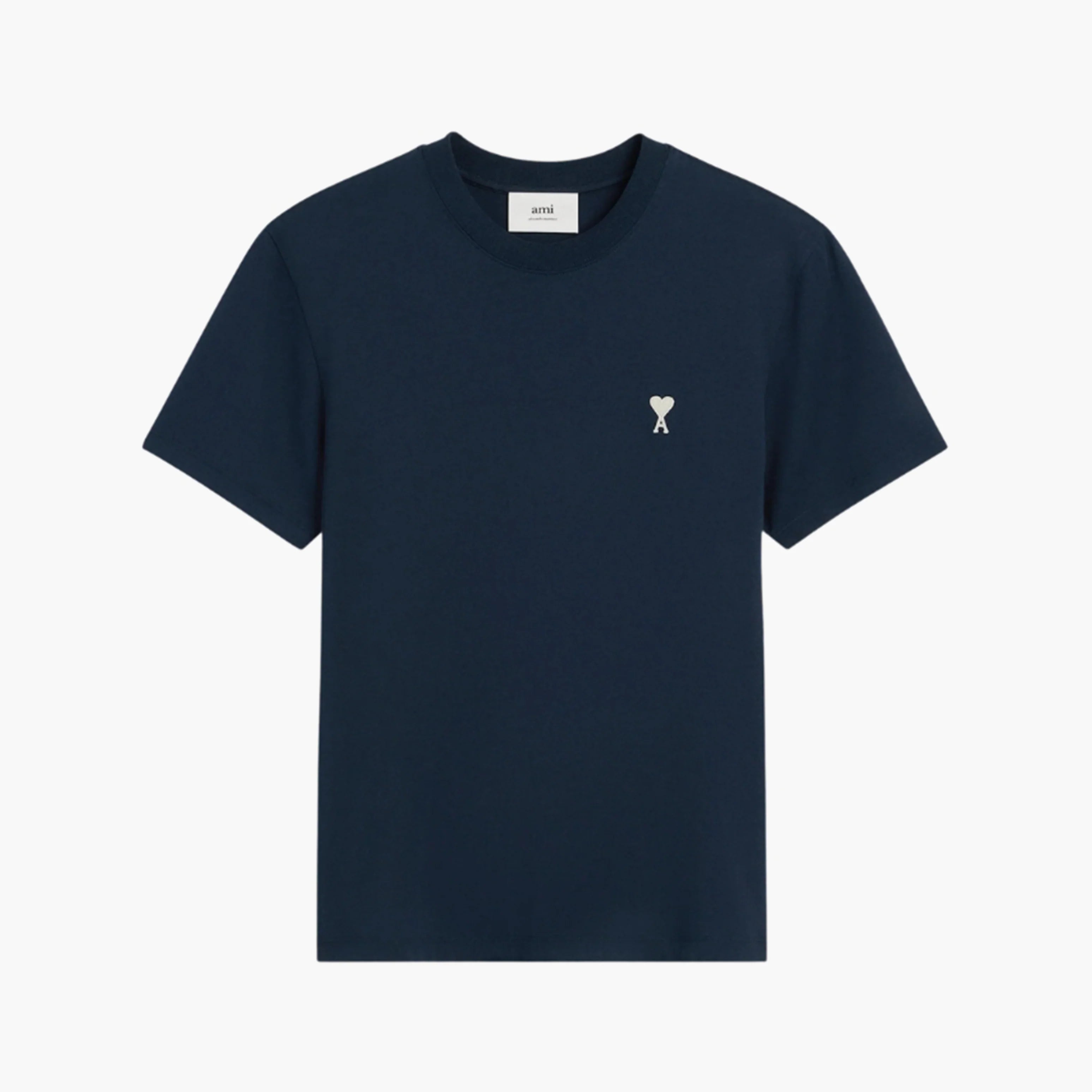 TEE SHIRT AMI PARIS COULEUR BLEU MARINE A LOGO BRODE EN BLANC SUR LE COEUR 