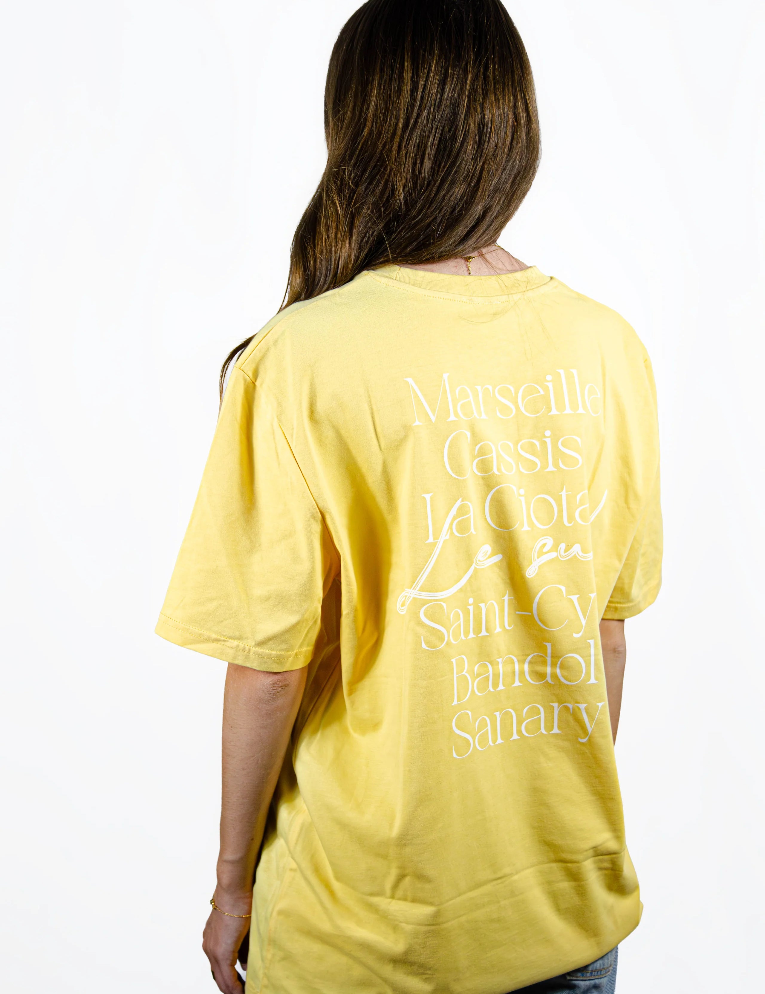 Dame du Sud Jaune, déguisement femme adulte avec longue robe jaune et verte en polyester au style historique.