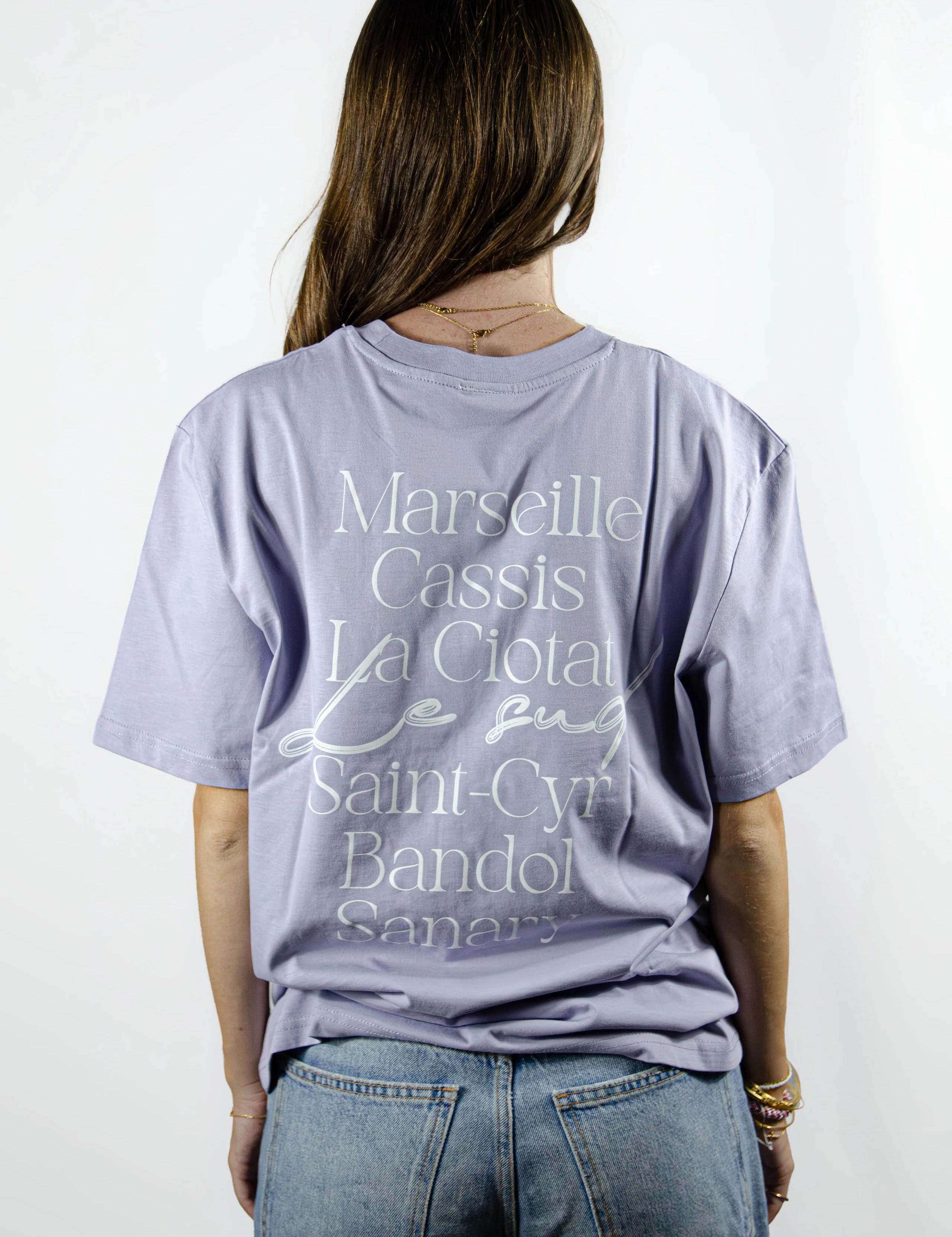 Dame du Sud Lavande, t-shirt coloris lavande de la ligne Tee-Shirt Ville D’Âme du Sud au style casual méditerranéen.