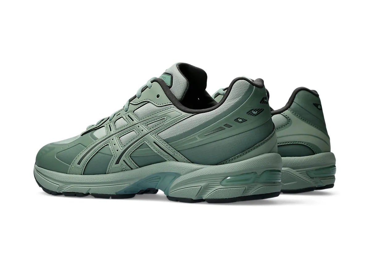 Sneakers ASICS Gel-1130 NS Slate Grey – lifestyle confortables avec amorti GEL et semelle EVA, vue de dos 3/4