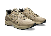 chaussure de running ASICS GEL 1130 BEIGE CREME, semelle légère, vue de 3/4