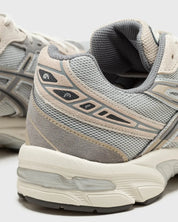 ASICS GEL 1130 BEIGE ET GRISE