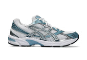 ASICS Gel-1130 White Shark Skin – sneakers lifestyle et sportives avec amorti durable GEL, bleu et blanche avec matière doré, vue de face