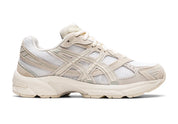 chaussure de running ASICS GEL 1130 BEIGE CREME semelle légère, vue de profil 