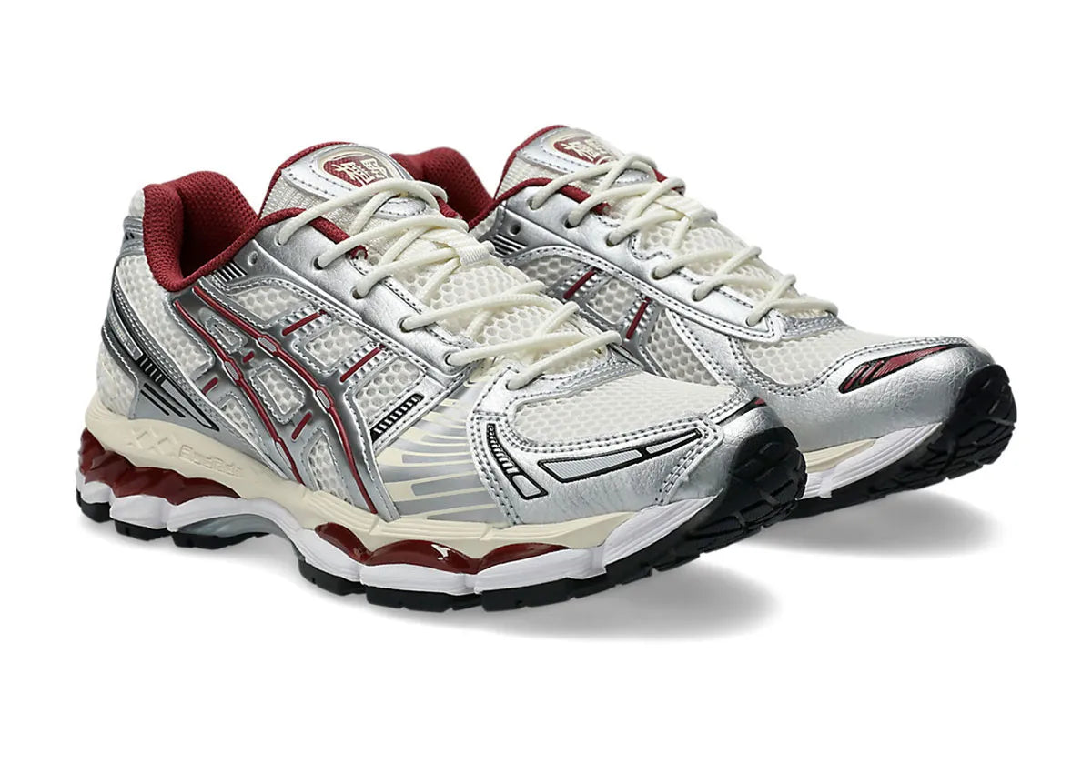 asics-gel-kayano-12-1-silver-red-1203A759-102-3_jpg.webp