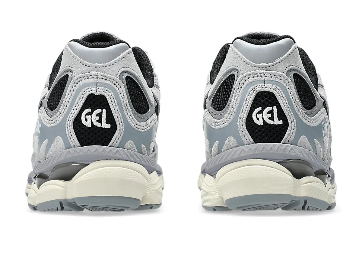 asics gel nyc grise et noir