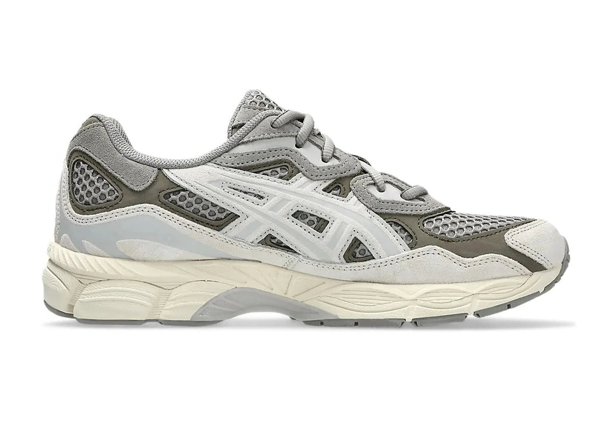 asics gel nyc grise et creme