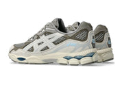 asics gel nyc grise et creme