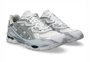 asics gel nyc triple white et grise