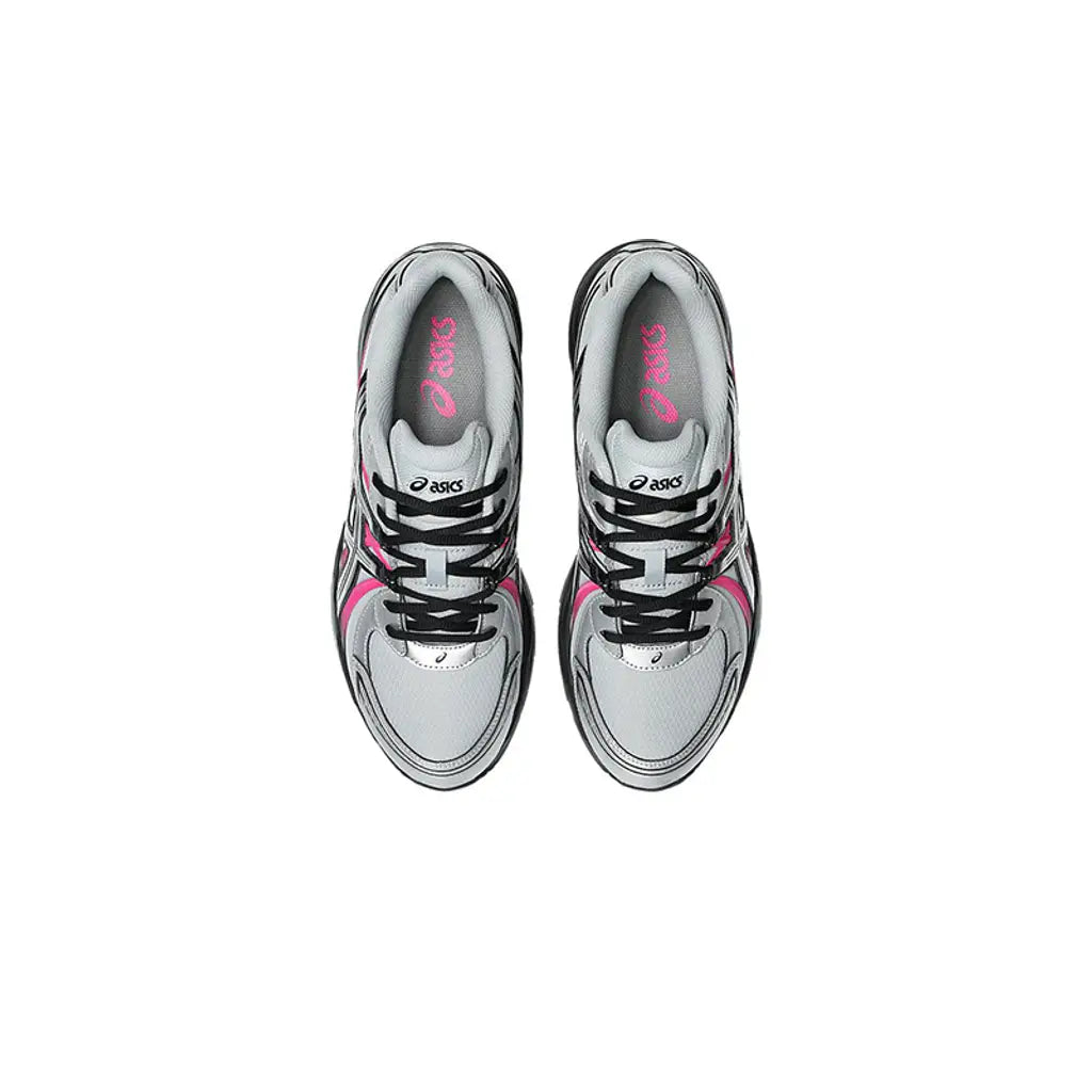 ASICS Gel-Sekiran Hot Pink Piedmont Grey en mesh gris avec détails rose vif, amorti GEL et silhouette technique moderne.