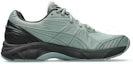 Sneaker ASICS GT-2160 NS Slate Grey en mesh gris avec amorti GEL et silhouette rétro-running moderne et minimaliste vue de profil intérieur. 