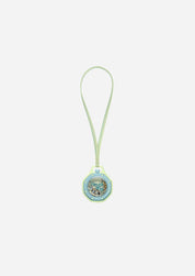 Swatch x Audemars Piguet Royal Pop Blaue Acht SSX03L101N, montre de poche mécanique en Bioceramic bleu avec cadran vert citron effet Tapisserie.