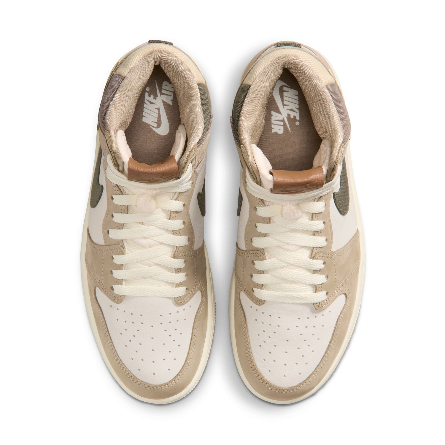 Sneaker Air Jordan 1 Retro High OG Khaki en cuir premium beige et blanc avec logo Wings et semelle Air classique.