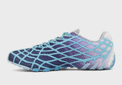 Adidas F50 Ghost Sprint Bad Bunny Dark Marine avec tige textile bleu marine, dégradé bleu clair, motif effet toile d’araignée et semelle extérieure en caoutchouc.