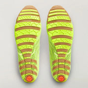 Adidas F50 Ghost Sprint Bad Bunny Solar Slime avec tige textile jaune-vert Solar Slime, détails noirs, motif inspiré de la F50 Spider et semelle extérieure en caoutchouc.