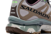 Sneakers Salomon XT-4 OG Bodega The Glider en mesh technique avec Agile Chassis System et semelle Contagrip dans un design collaboratif premium.
