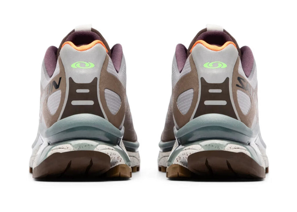 Sneakers Salomon XT-4 OG Bodega The Glider en mesh technique avec Agile Chassis System et semelle Contagrip dans un design collaboratif premium.